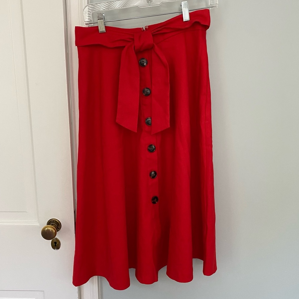 Ann Taylor red skirt. Size 4 petite